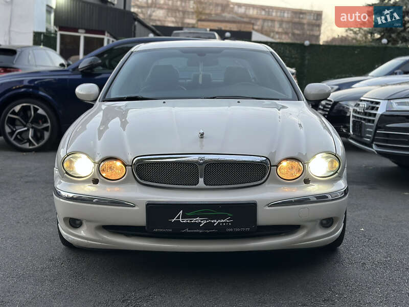 Седан Jaguar X-Type 2008 в Киеве