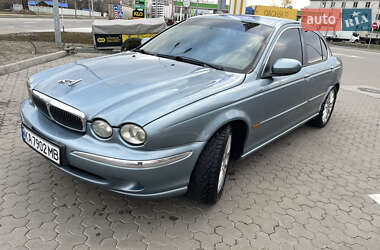 Седан Jaguar X-Type 2002 в Києві