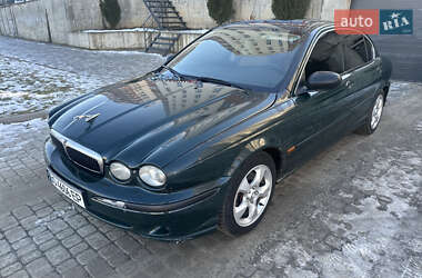 Седан Jaguar X-Type 2001 в Тернополі