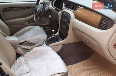 Седан Jaguar X-Type 2004 в 