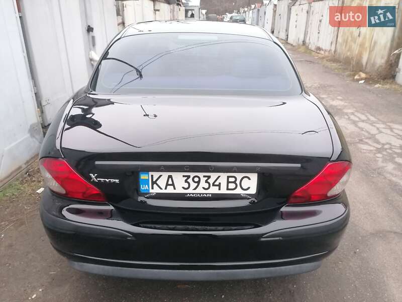 Седан Jaguar X-Type 2006 в 