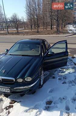 Седан Jaguar X-Type 2001 в 