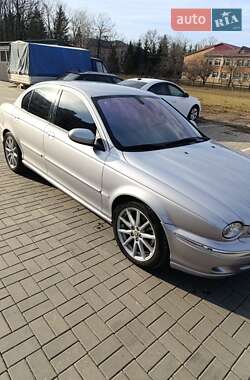 Седан Jaguar X-Type 2004 в Виннице