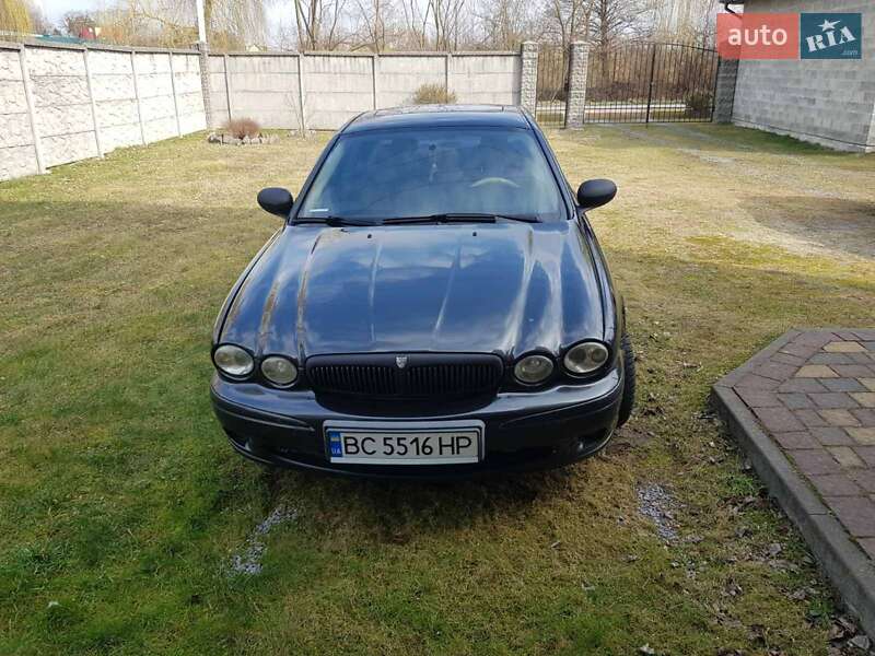 Седан Jaguar X-Type 2002 в Львове
