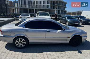 Седан Jaguar X-Type 2001 в 