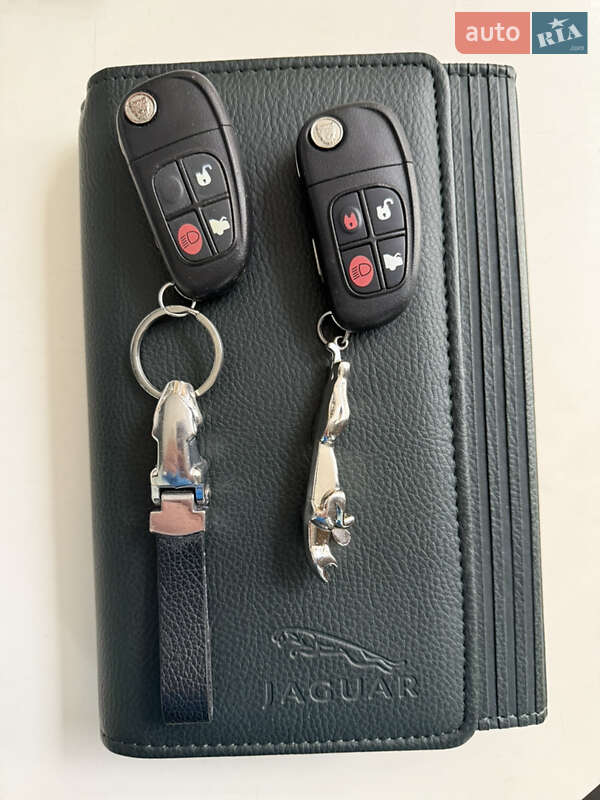 Седан Jaguar X-Type 2008 в Києві