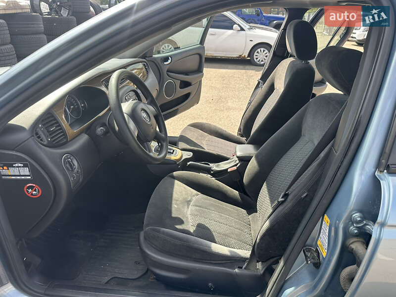 Седан Jaguar X-Type 2004 в Киеве