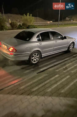 Седан Jaguar X-Type 2006 в 
