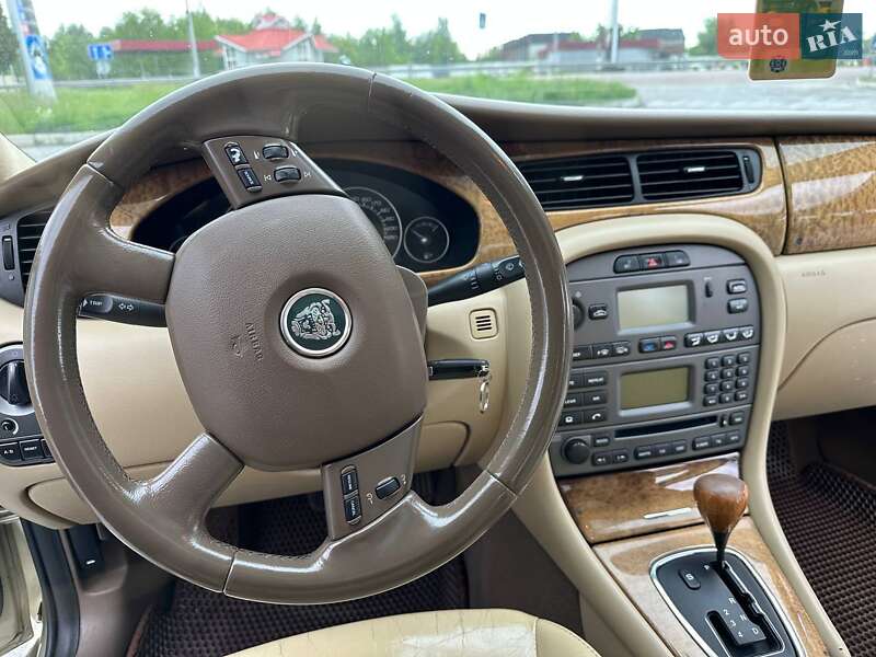Седан Jaguar X-Type 2006 в Житомире