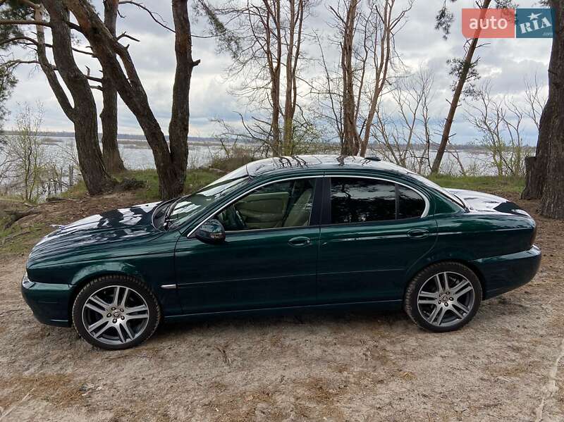 Седан Jaguar X-Type 2009 в Києві