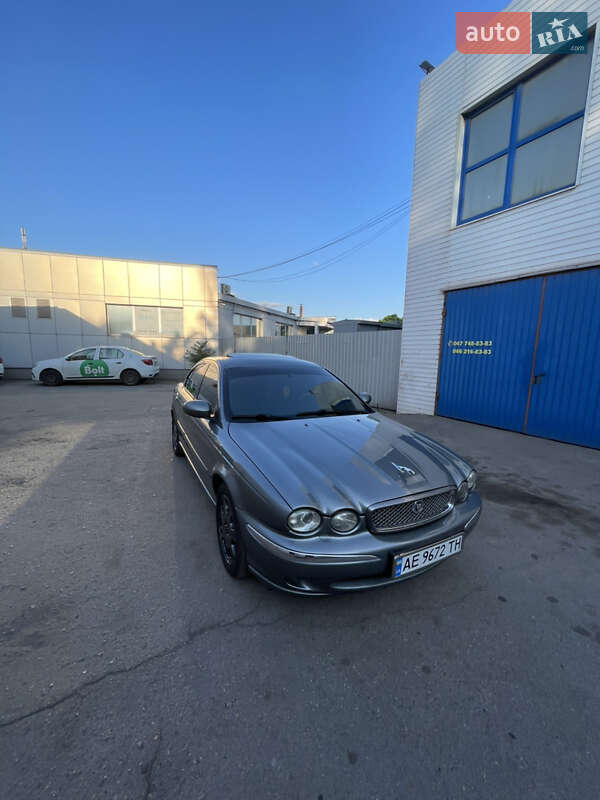 Седан Jaguar X-Type 2002 в Запоріжжі
