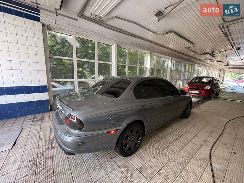 Седан Jaguar X-Type 2002 в Запоріжжі