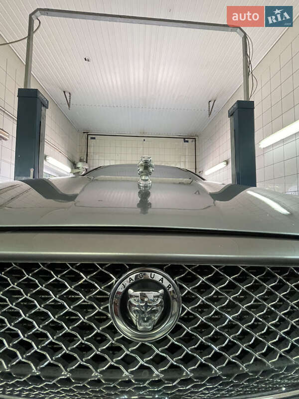 Седан Jaguar X-Type 2002 в Запоріжжі