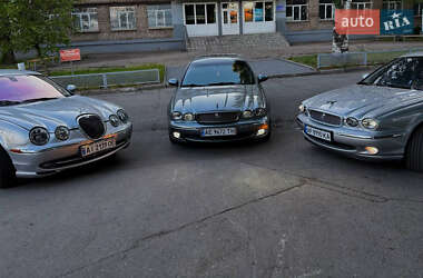 Седан Jaguar X-Type 2002 в 
