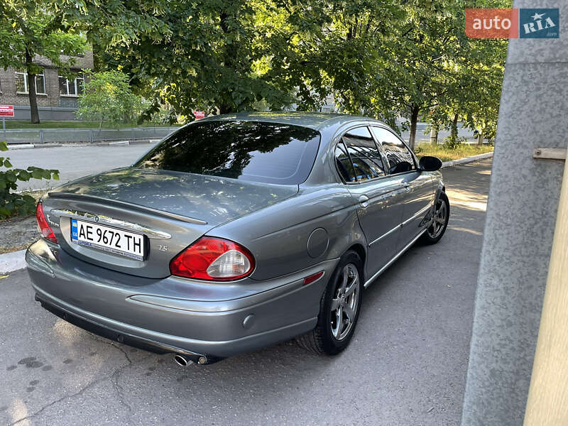 Седан Jaguar X-Type 2002 в Запоріжжі