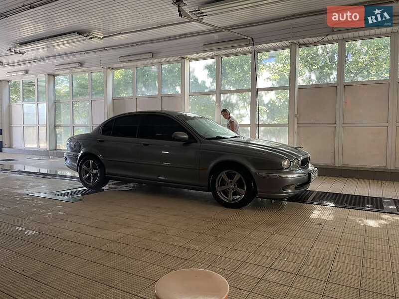 Седан Jaguar X-Type 2002 в Запоріжжі