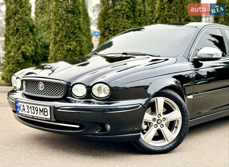 Седан Jaguar X-Type 2008 в Глевахе