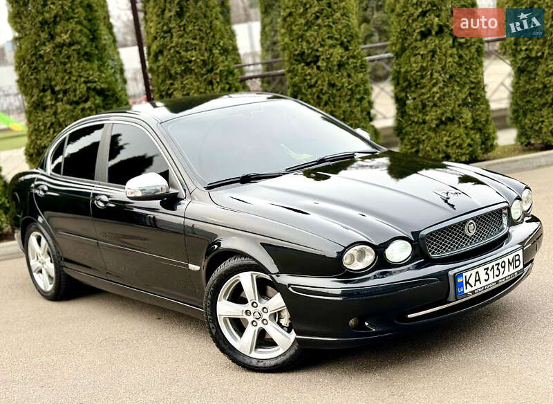 Седан Jaguar X-Type 2008 в Глевахе
