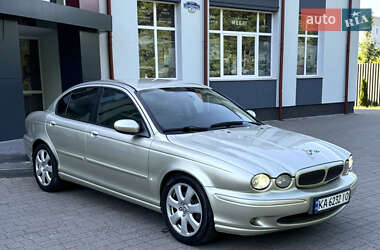 Седан Jaguar X-Type 2006 в 