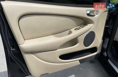 Седан Jaguar X-Type 2006 в 
