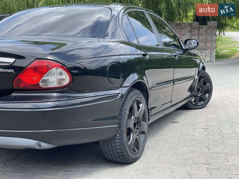 Седан Jaguar X-Type 2006 в Підволочиську