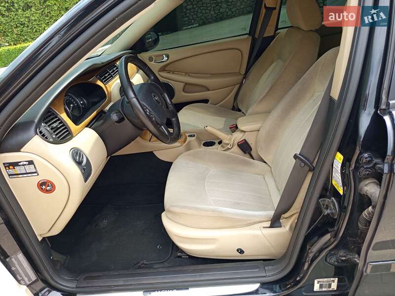 Седан Jaguar X-Type 2006 в Підволочиську