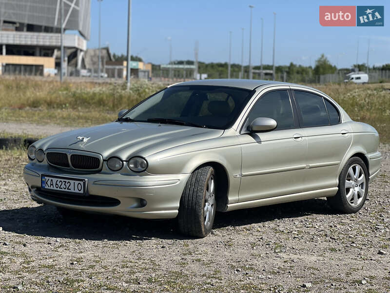 Седан Jaguar X-Type 2006 в Львові