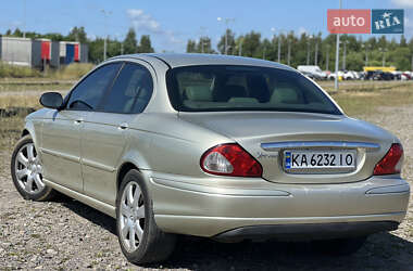 Седан Jaguar X-Type 2006 в 
