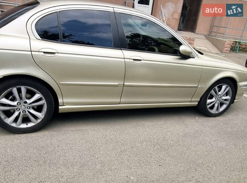 Седан Jaguar X-Type 2007 в Києві