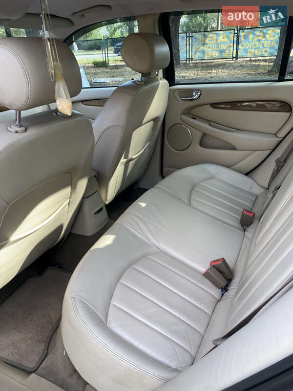 Седан Jaguar X-Type 2003 в Запорожье