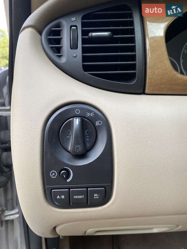 Седан Jaguar X-Type 2003 в Запорожье