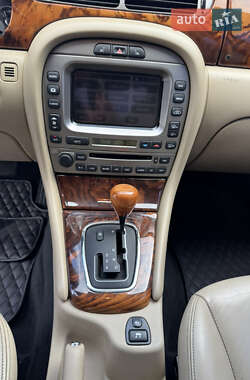 Седан Jaguar X-Type 2009 в 