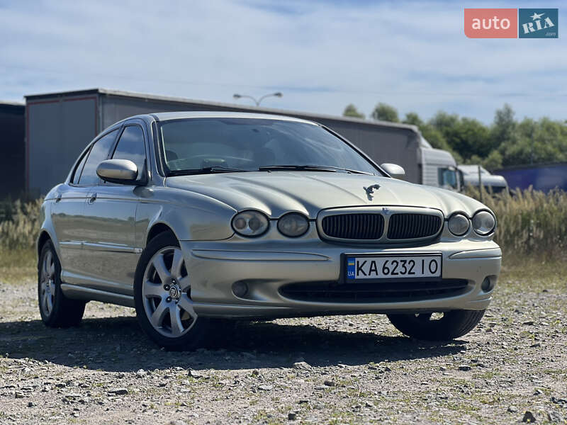 Седан Jaguar X-Type 2006 в Львове