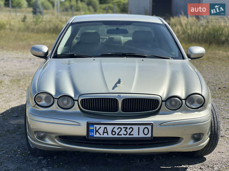 Седан Jaguar X-Type 2006 в Львове