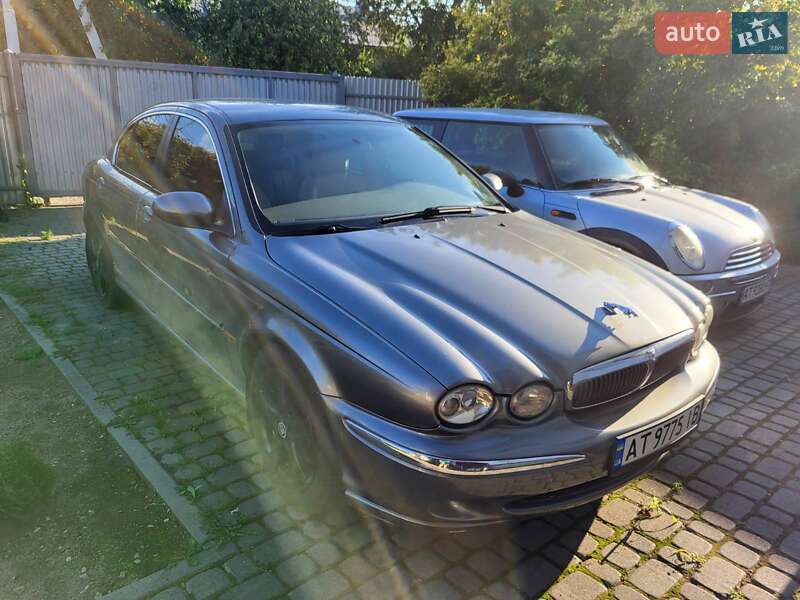 Седан Jaguar X-Type 2005 в Ивано-Франковске