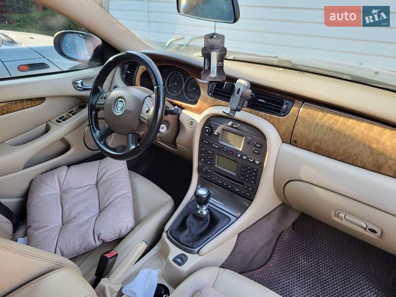 Седан Jaguar X-Type 2005 в Ивано-Франковске