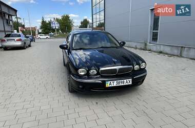 Седан Jaguar X-Type 2006 в 
