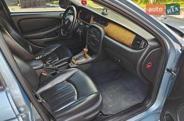 Седан Jaguar X-Type 2005 в 