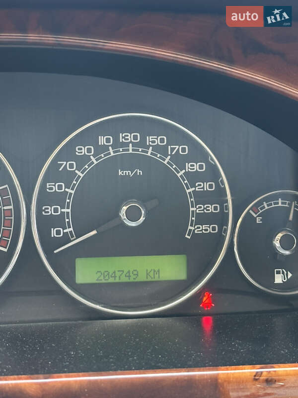 Седан Jaguar X-Type 2009 в Киеве