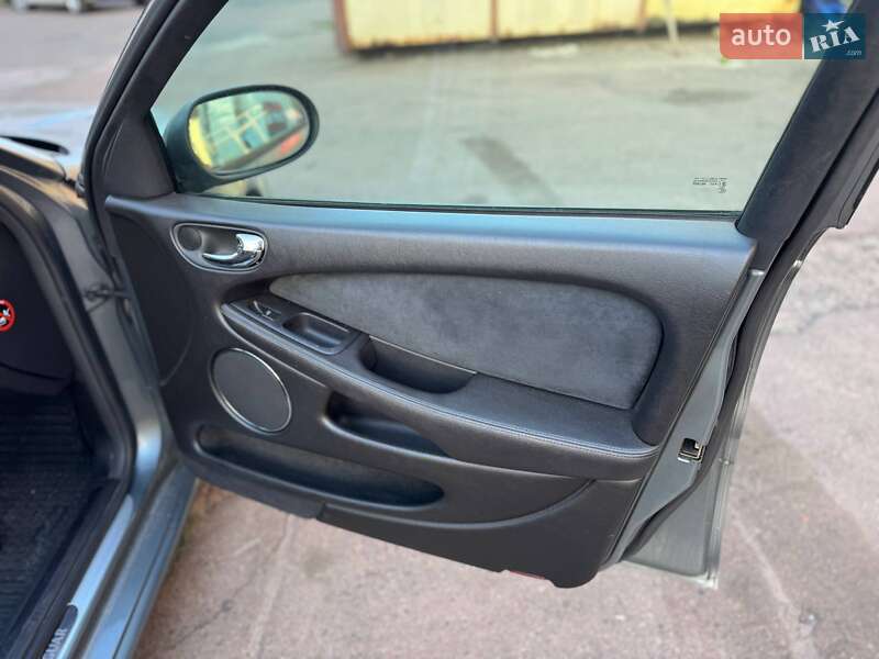 Универсал Jaguar X-Type 2004 в Киеве