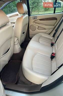Седан Jaguar X-Type 2007 в 