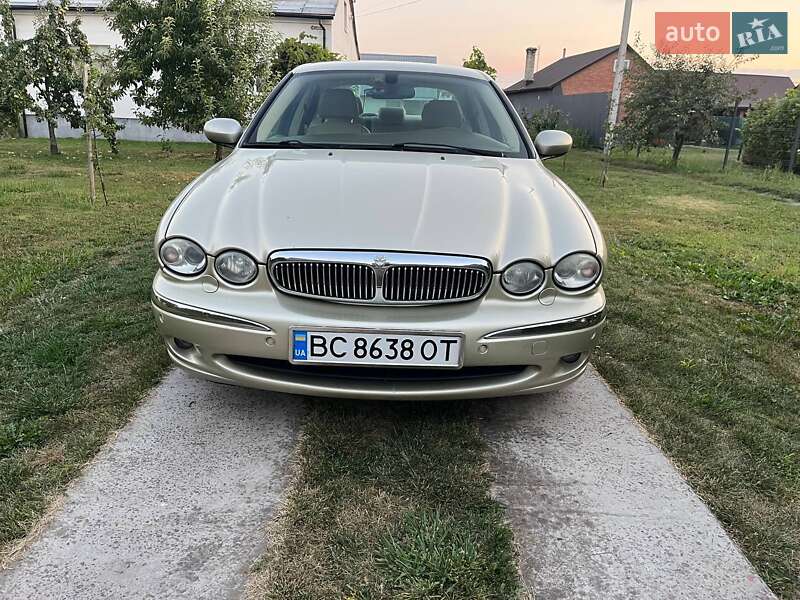 Седан Jaguar X-Type 2007 в 