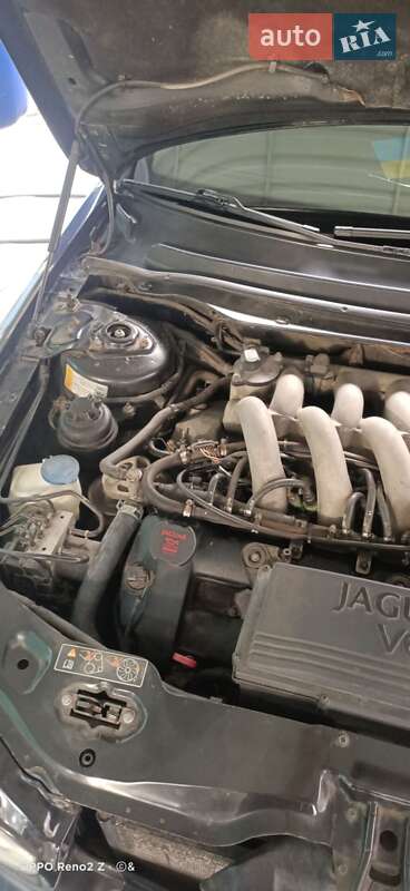 Седан Jaguar X-Type 2007 в Горишних Плавнях