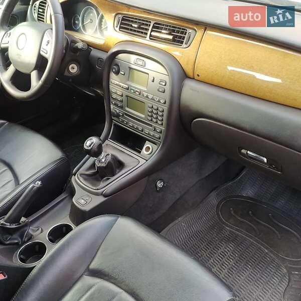 Listing photo 28