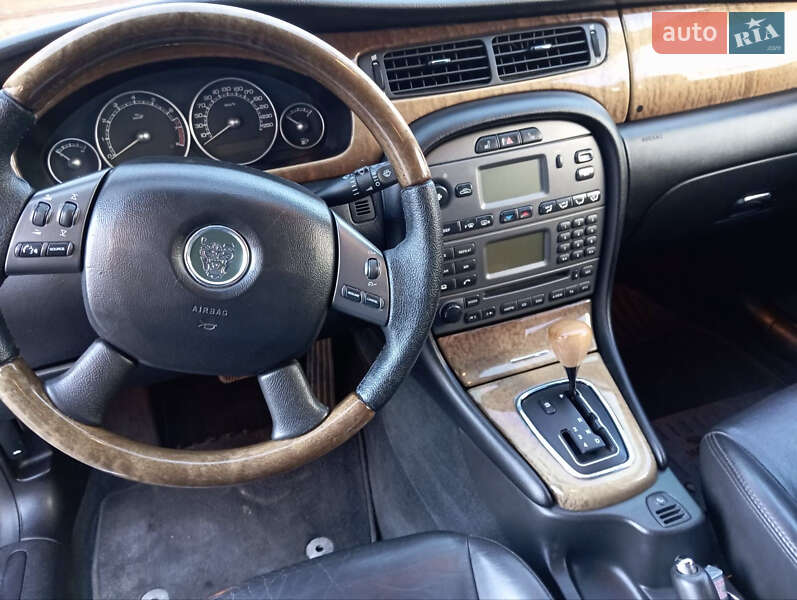 Седан Jaguar X-Type 2006 в Хмельницком