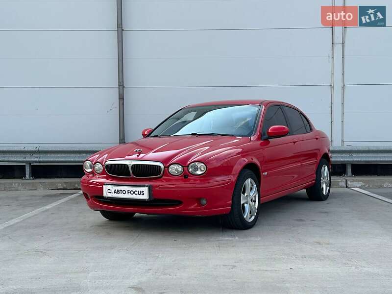 Седан Jaguar X-Type 2004 в Киеве