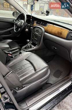 Седан Jaguar X-Type 2004 в Дрогобыче