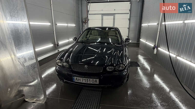 Седан Jaguar X-Type 2008 в Киеве
