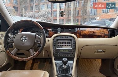 Седан Jaguar X-Type 2005 в Киеве