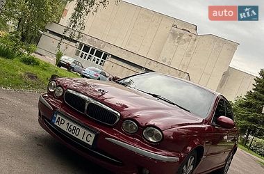 Седан Jaguar X-Type 2001 в Дніпрі